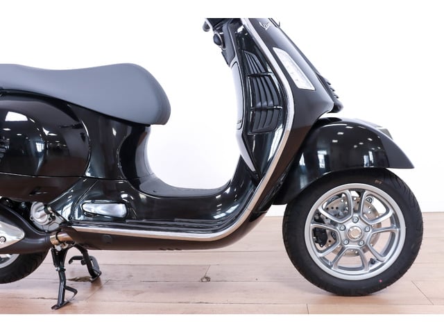 Vespa GTS 300 HPE