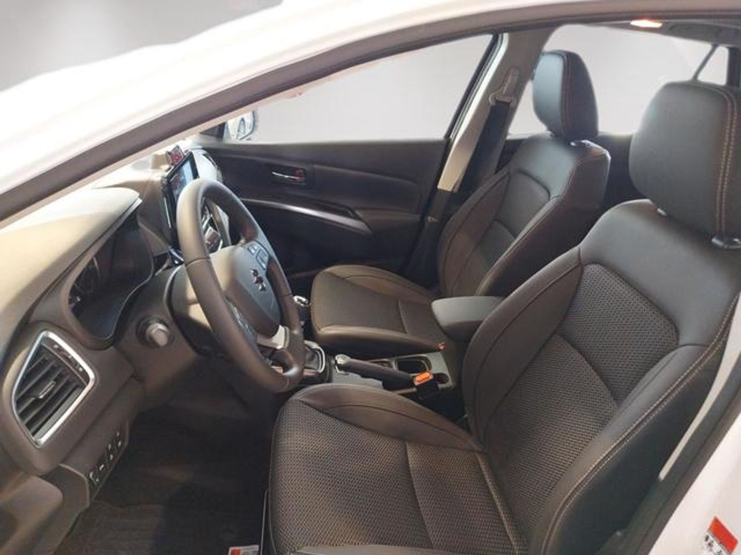 Suzuki S-Cross 1.4T Mild Hybrid S3 4WD 95 kW (129 CV)
