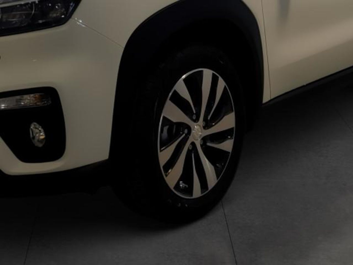 Suzuki S-Cross 1.4T Mild Hybrid S3 4WD 95 kW (129 CV)