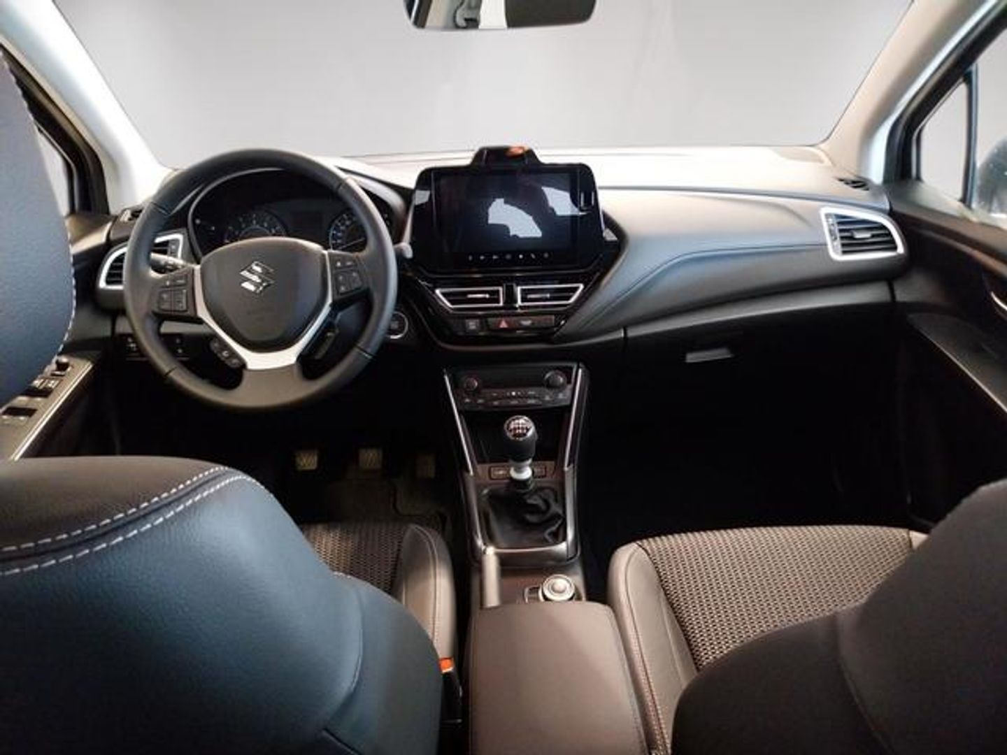 Suzuki S-Cross 1.4T Mild Hybrid S3 4WD 95 kW (129 CV)