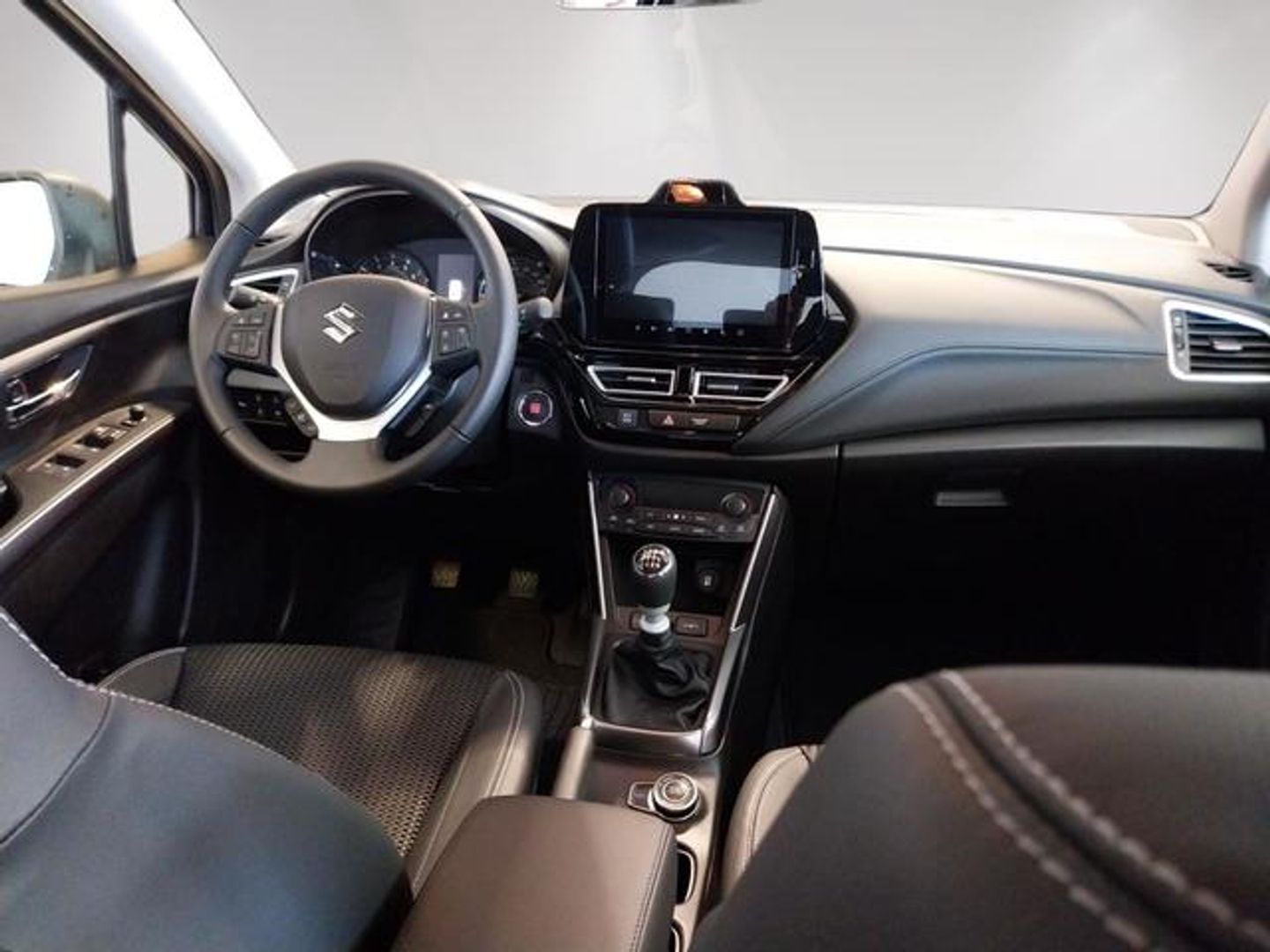 Suzuki S-Cross 1.4T Mild Hybrid S3 4WD 95 kW (129 CV)