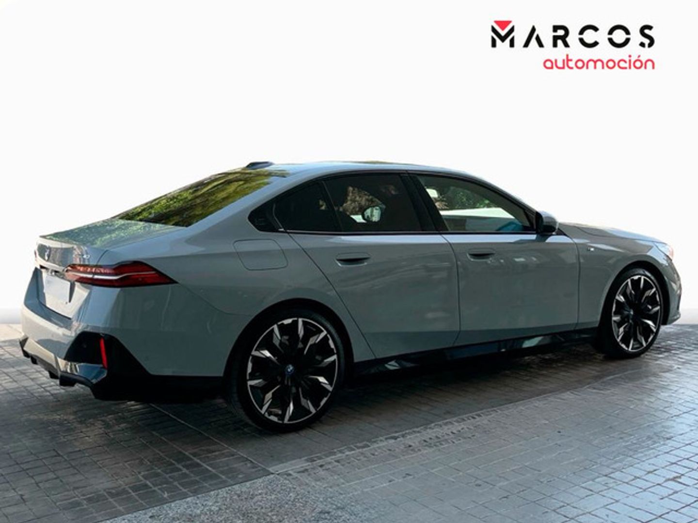 Bmw i5 eDrive40 250 kW (340 CV) -