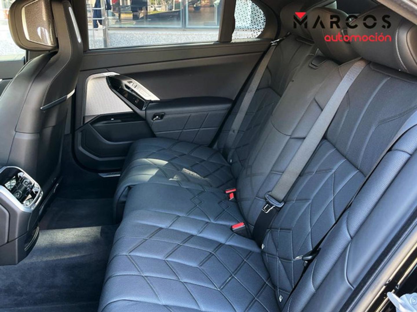 BMW Serie 7 M760e 420 kW (571 CV)