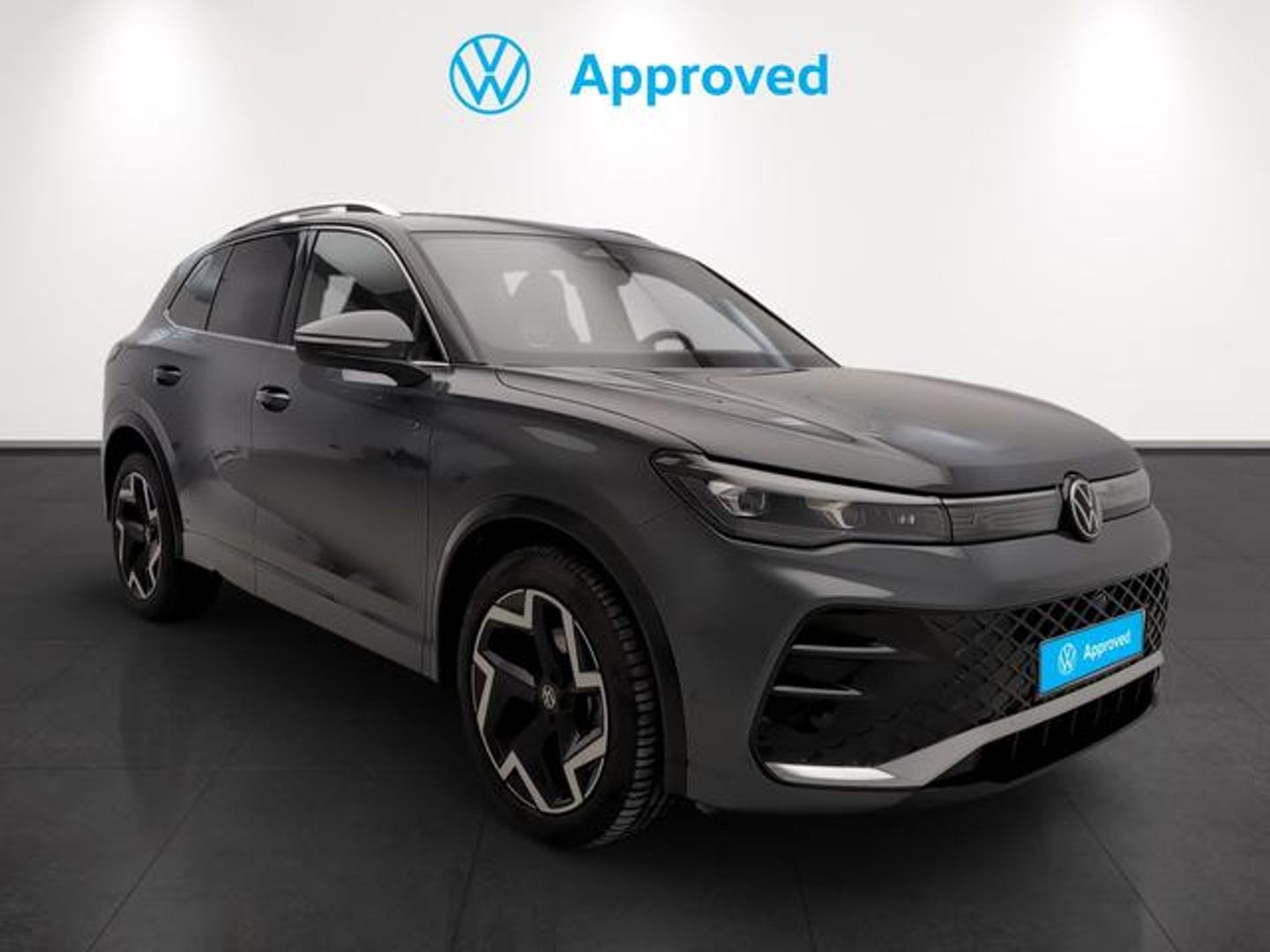 Volkswagen Tiguan R-Line 1.5 eTSI 110 kW (150 CV) DSG Gris All Terrain / Pick-up