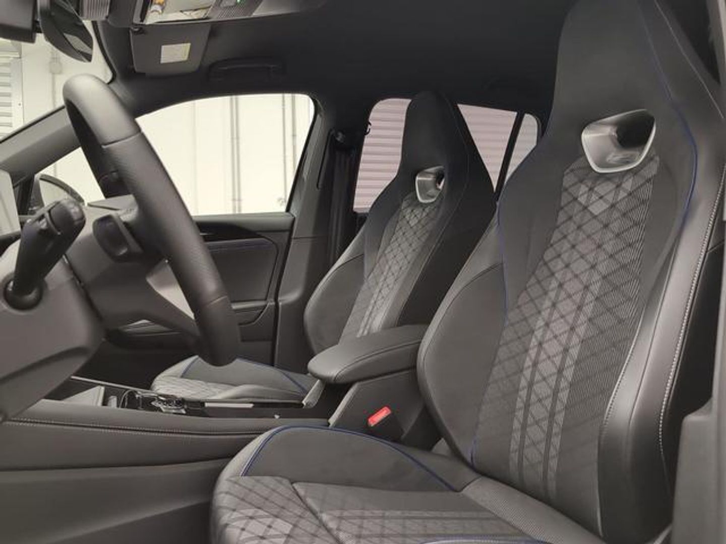 Volkswagen Tiguan R-Line 1.5 eTSI 110 kW (150 CV) DSG