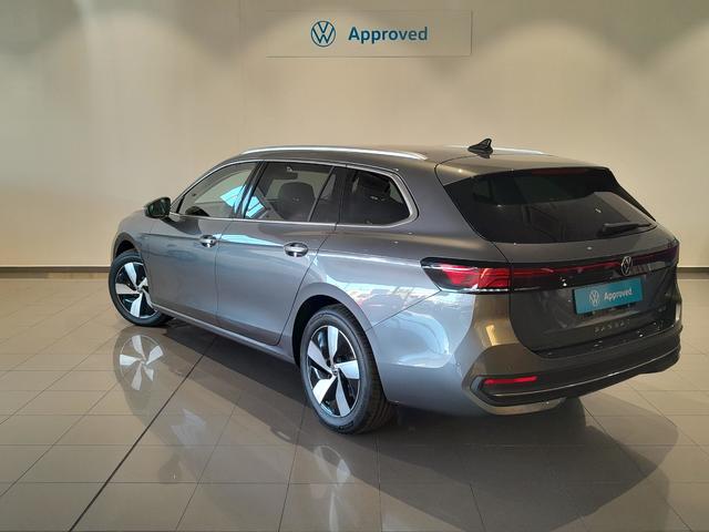 Volkswagen Passat Variant 1.5 eTSI 110 kW (150 CV) DSG