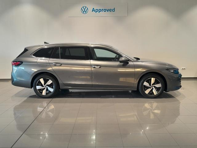 Volkswagen Passat Variant 1.5 eTSI 110 kW (150 CV) DSG