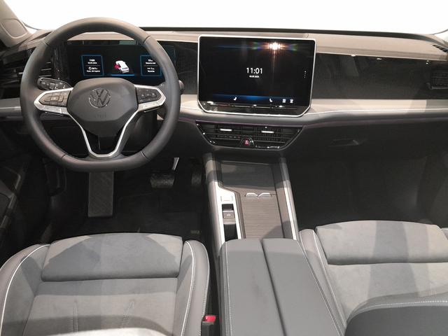 Volkswagen Passat Variant 1.5 eTSI 110 kW (150 CV) DSG
