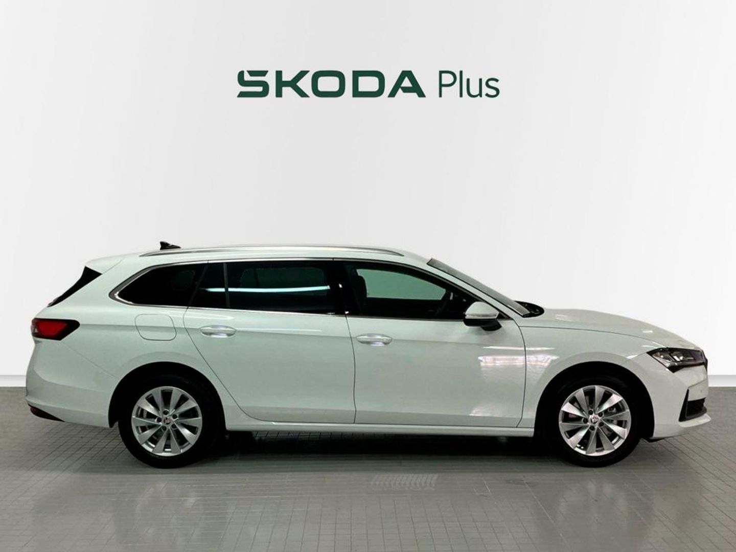 Skoda Superb Combi 2.0 TDI Selection DSG 110 kW (150 CV) Selection