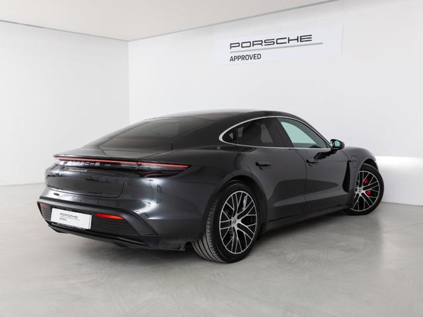 Porsche Taycan 4S 400 kW (544 CV)