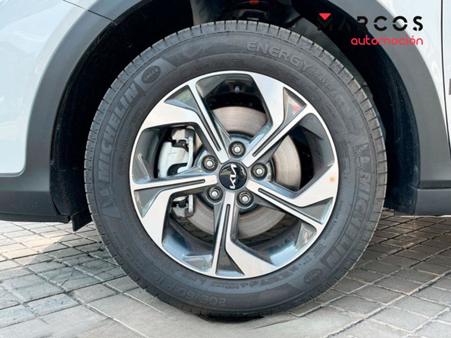 Kia XCeed 1.6 MHEV iMT Concept 100 kW (136 CV)