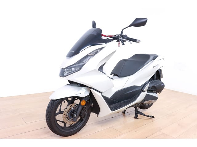 Honda PCX 125 ABS Blanco Motorcycle