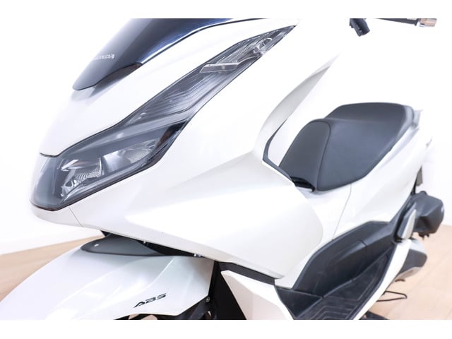 Honda PCX 125 ABS Blanco Motorcycle