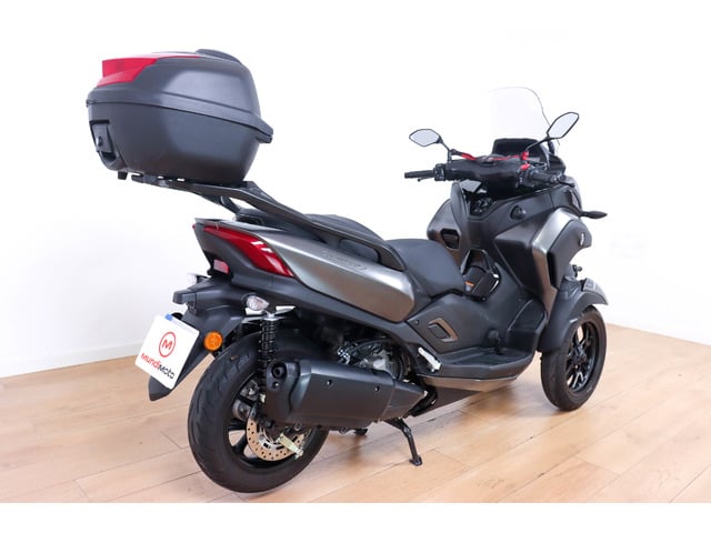 Yamaha Tricity 300