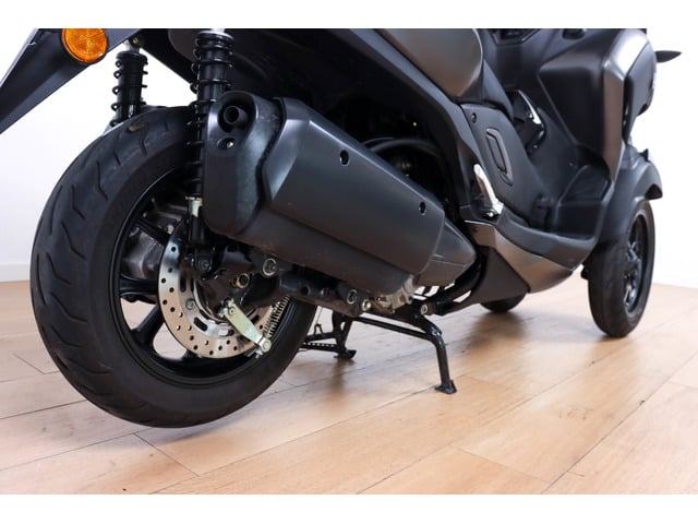 Yamaha Tricity 300