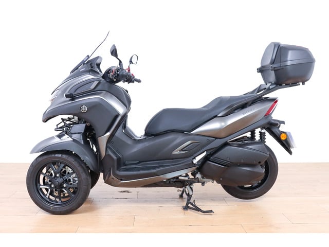 Yamaha Tricity 300 Negro Motorcycle