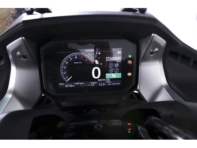 Honda Forza 750 Gris Plata Motorcycle