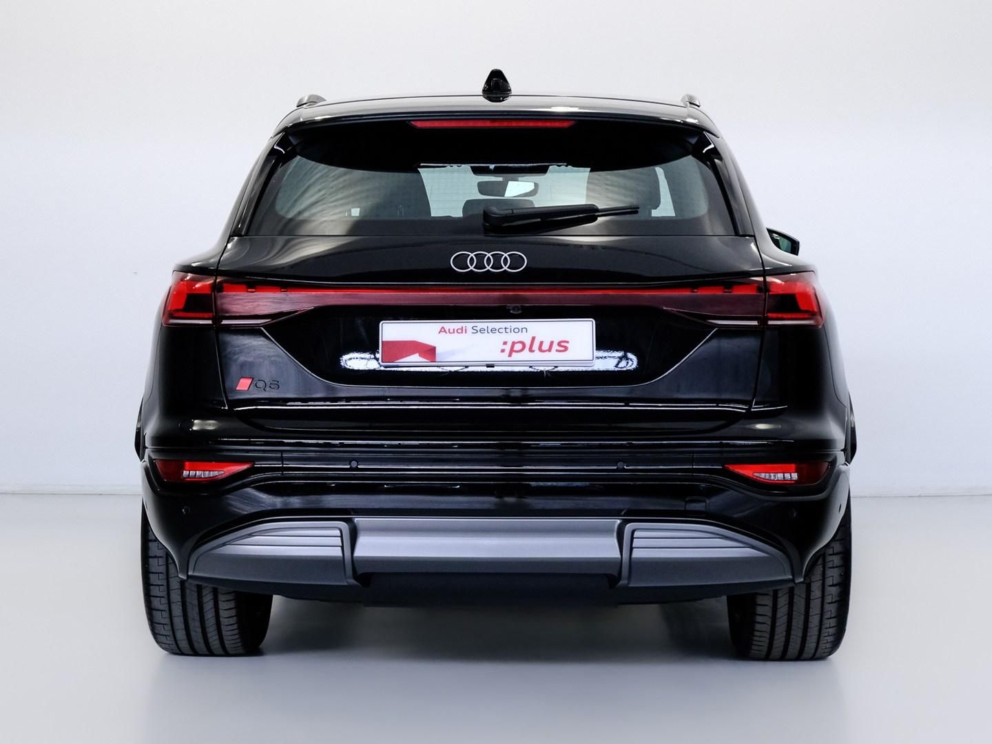 Audi Q6 e-tron S line Quattro 285 kW (388 CV)