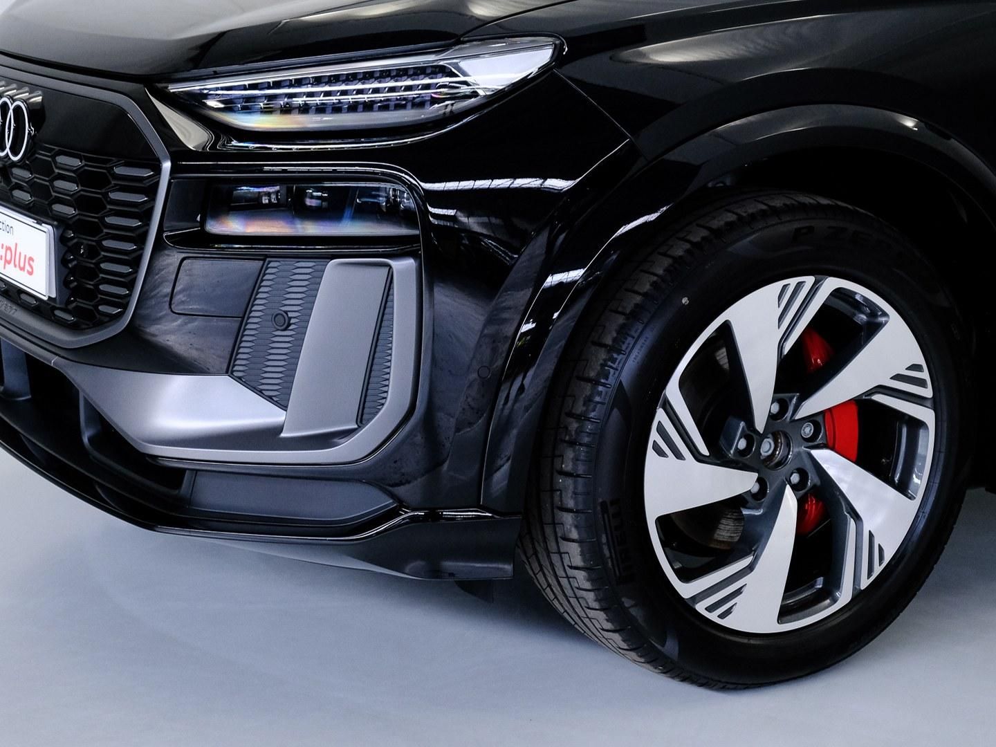 Audi Q6 e-tron S line Quattro 285 kW (388 CV)
