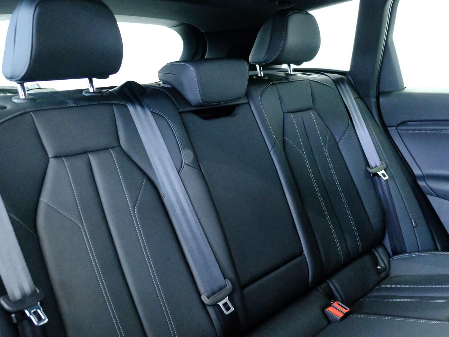Audi Q6 e-tron S line Quattro 285 kW (388 CV)