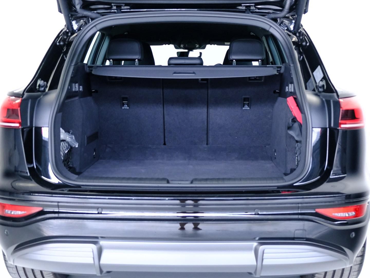 Audi Q6 e-tron S line Quattro 285 kW (388 CV)