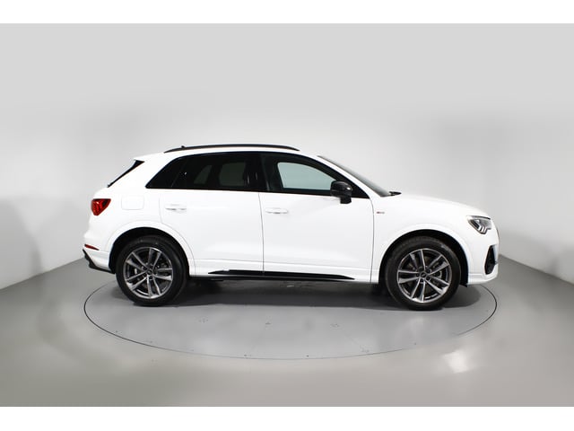 Audi Q3 TFSIe Black line 45 TFSI e 180 kW (245 CV) S tronic Black line