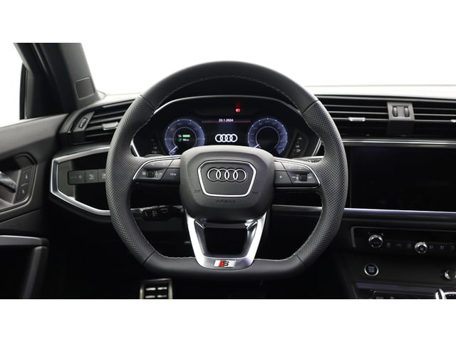 Audi Q3 TFSIe Black line 45 TFSI e 180 kW (245 CV) S tronic Black line