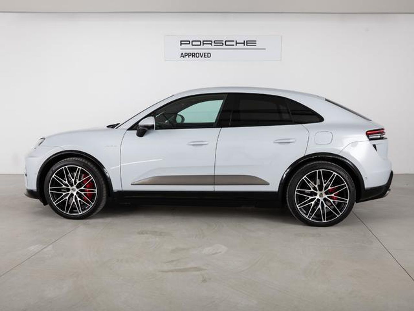 Porsche Macan Turbo 470 kW (639 CV)