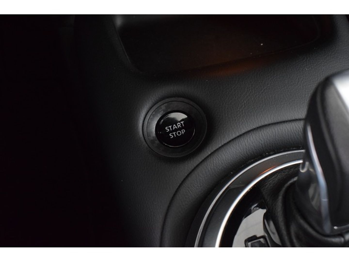 Nissan Juke 1.6 Hybrid N-Connecta Auto 105 kW (143 CV)