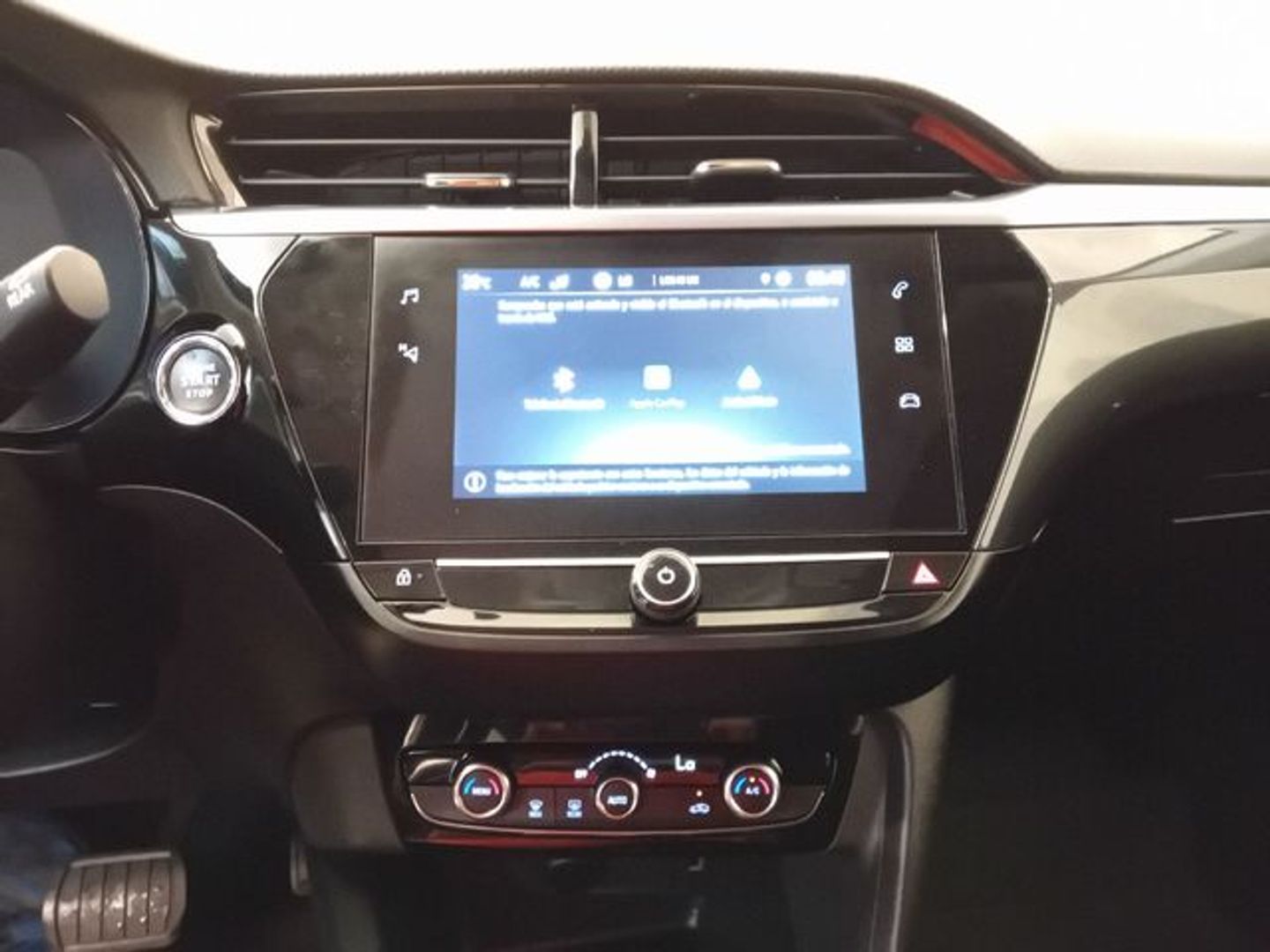 Opel Corsa-e 50kWh Elegance-e 100 kW (136 CV)