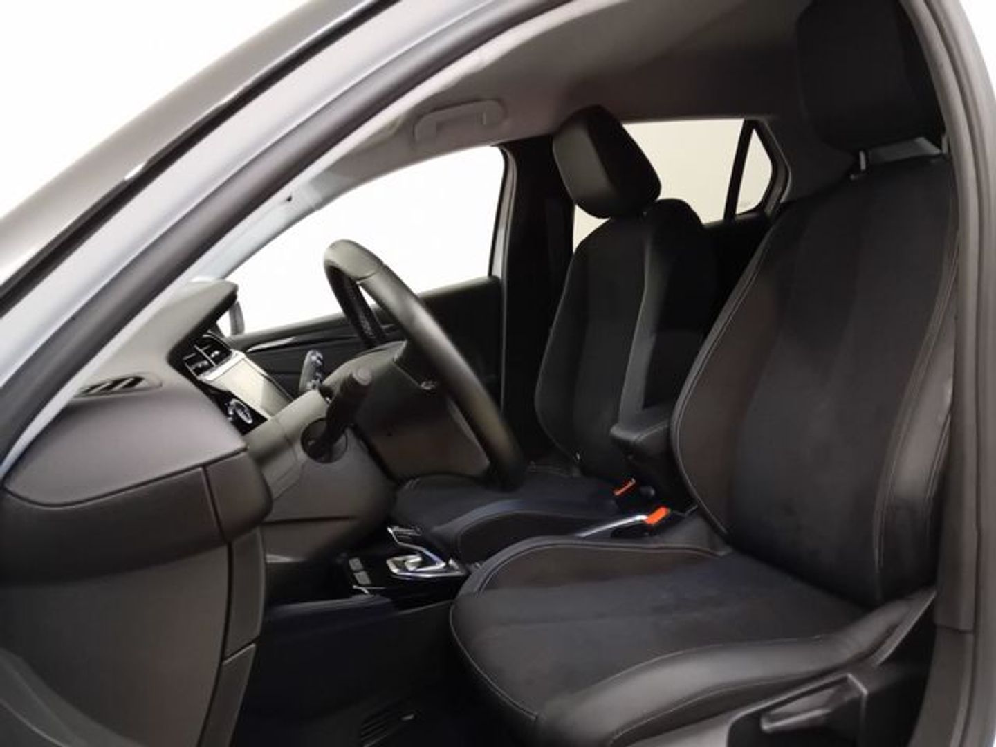 Opel Corsa-e 50kWh Elegance-e 100 kW (136 CV)