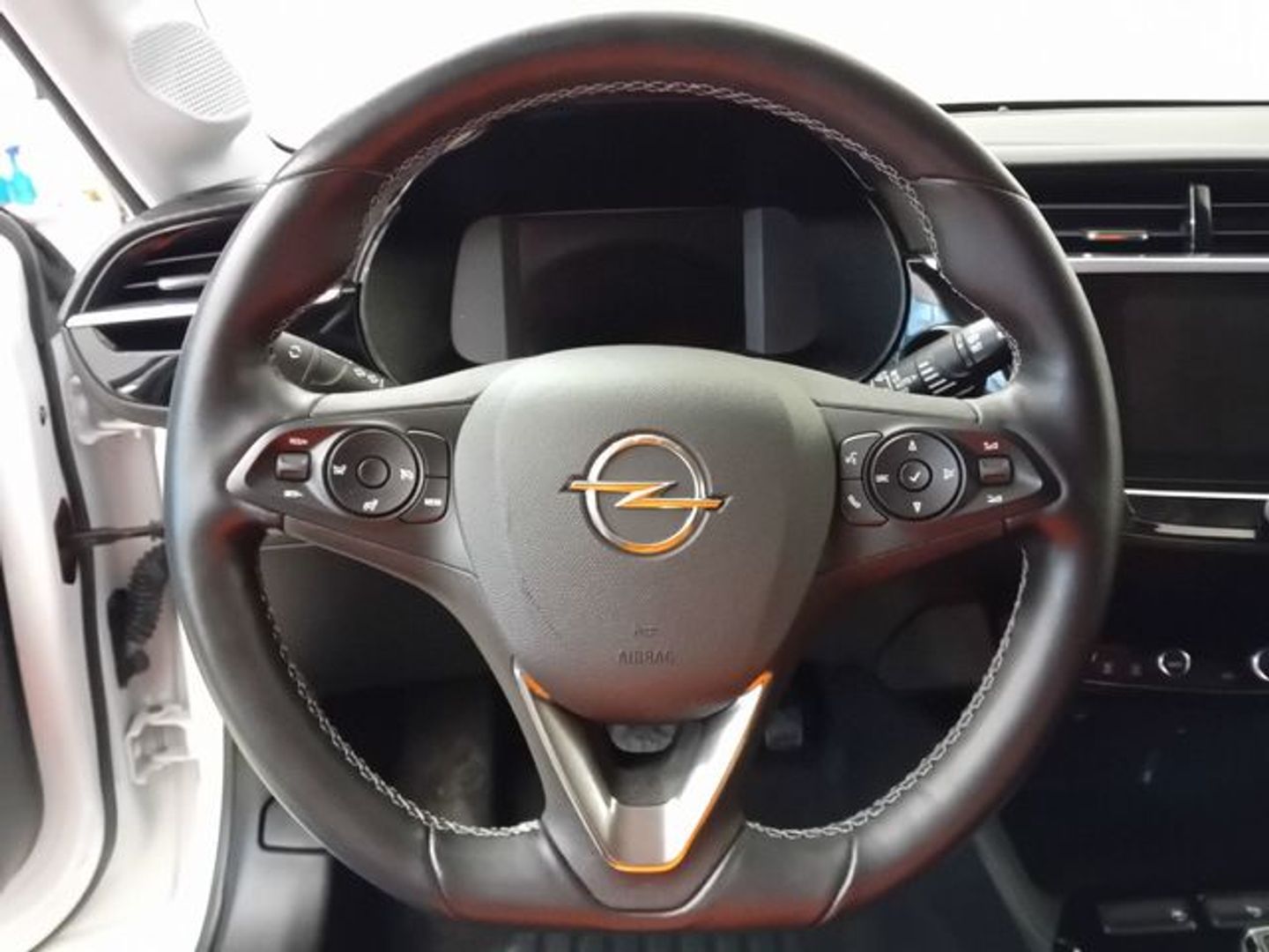 Opel Corsa-e 50kWh Elegance-e 100 kW (136 CV)