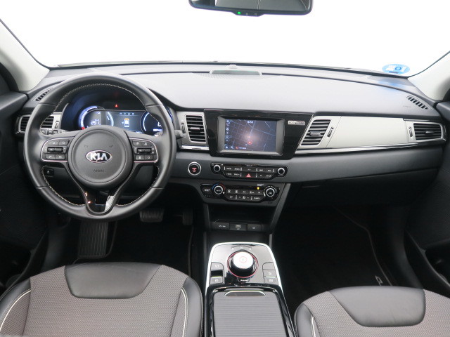 Kia e-Niro Drive (Long Range) 150 kW (204 CV) Drive