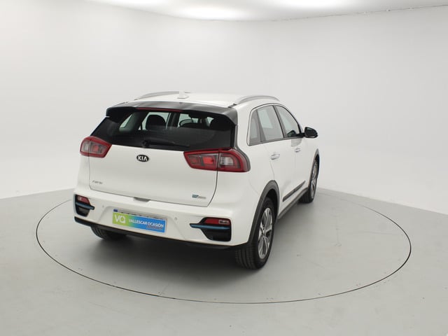 Kia e-Niro Drive (Long Range) 150 kW (204 CV) Drive