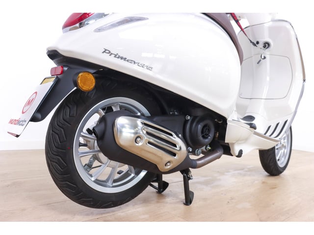 Vespa Primavera 50 S