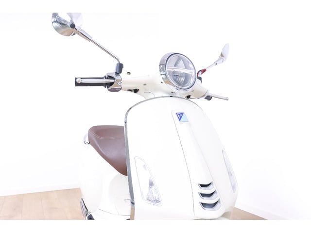 Vespa Primavera 50 S