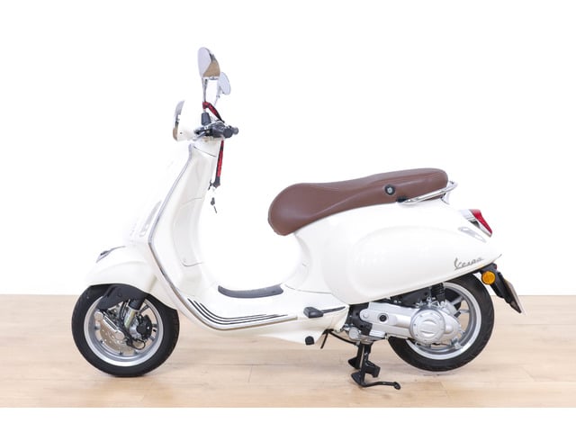 Vespa Primavera 50 S