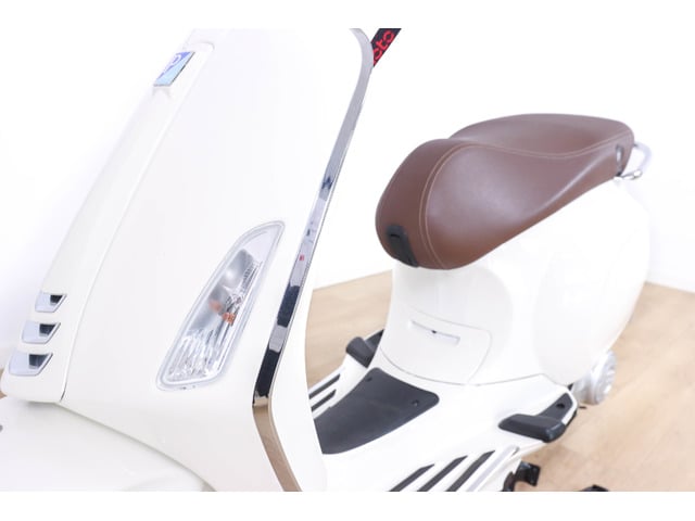 Vespa Primavera 50 S