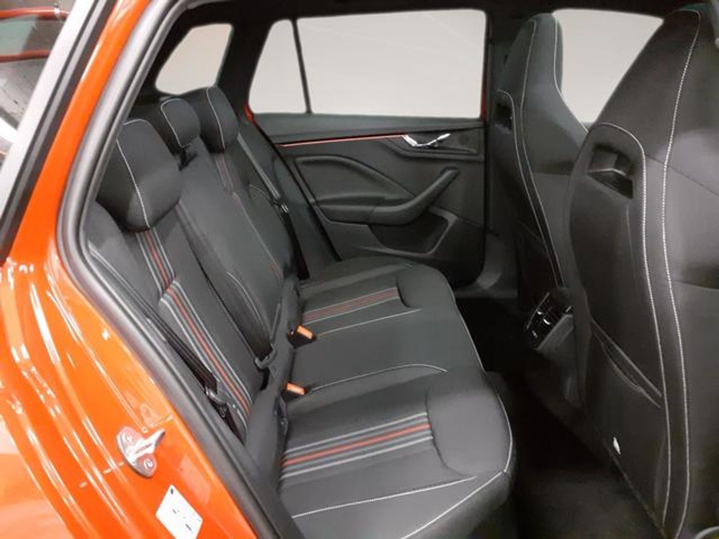 Skoda Kamiq 1.0 TSI Montecarlo DSG 85 kW (115 CV)