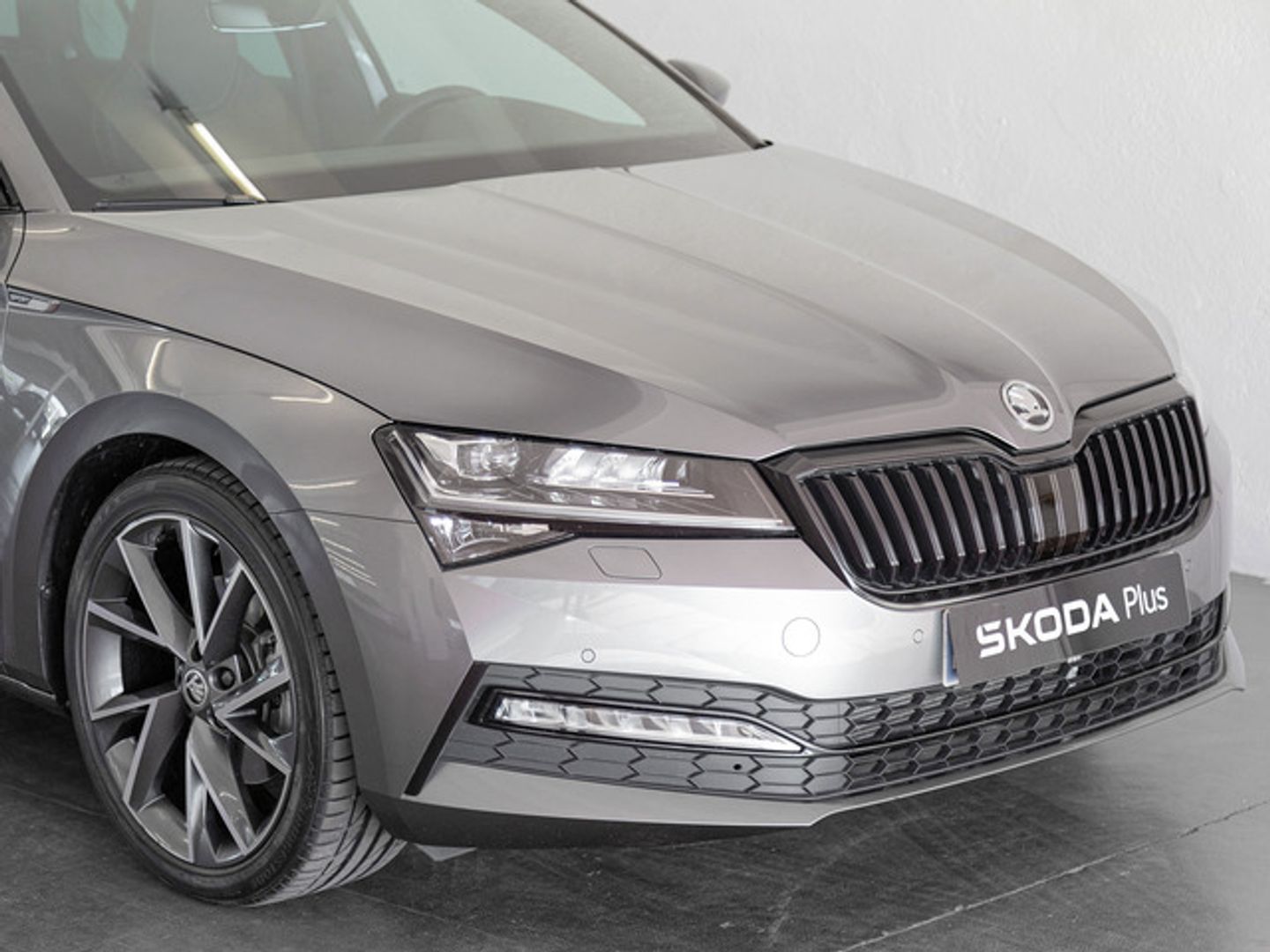 Skoda Superb Combi 1.5 TSI Sportline DSG 110 kW (150 CV)