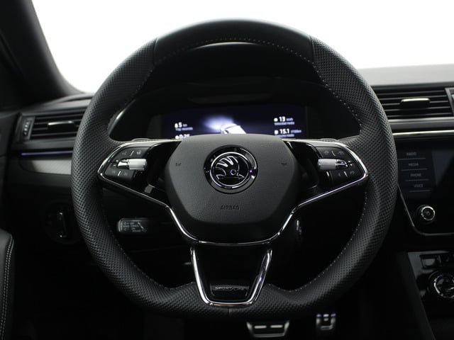 Skoda Superb Combi 1.5 TSI Sportline DSG 110 kW (150 CV)