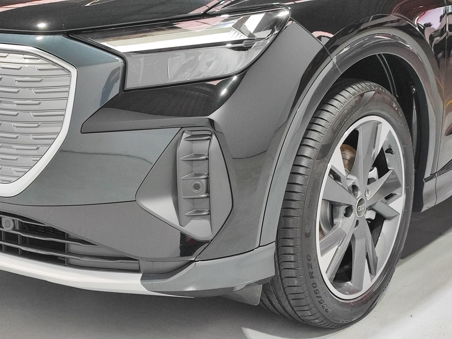 Audi Q4 e-tron 40 e-tron Advanced