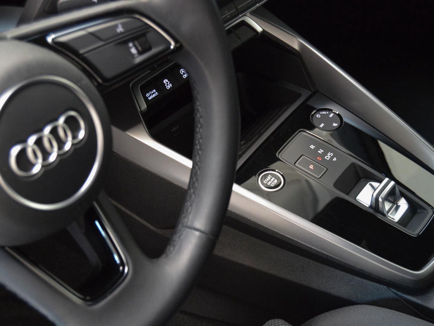 Audi A3 Sportback S line 35 TFSI 110 kW (150 CV) S tronic