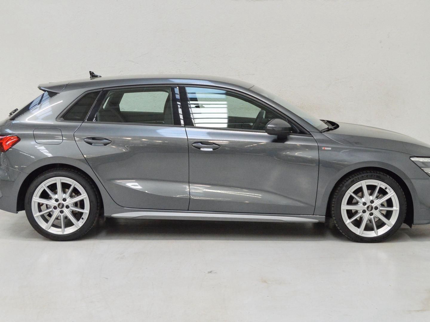 Audi A3 Sportback S line 35 TFSI 110 kW (150 CV) S tronic