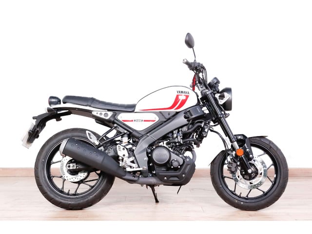 Yamaha XSR 125 Blanco Motorcycle