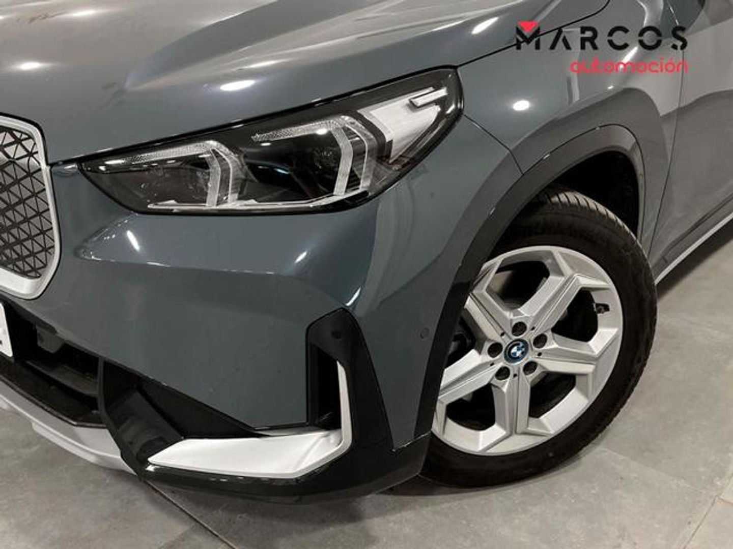 BMW iX1 xDrive30 230 kW (313 CV)