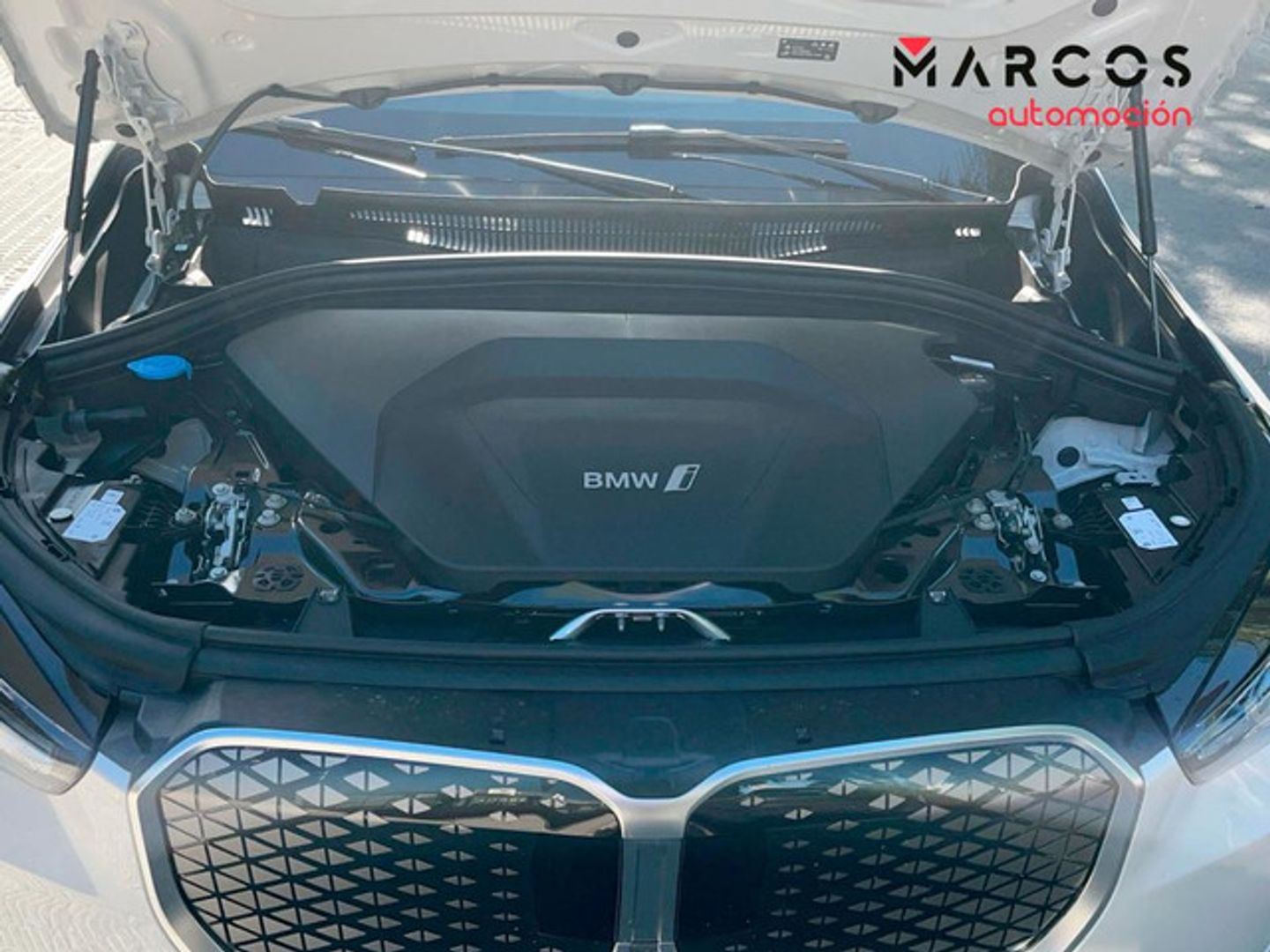 BMW iX1 xDrive30 230 kW (313 CV)