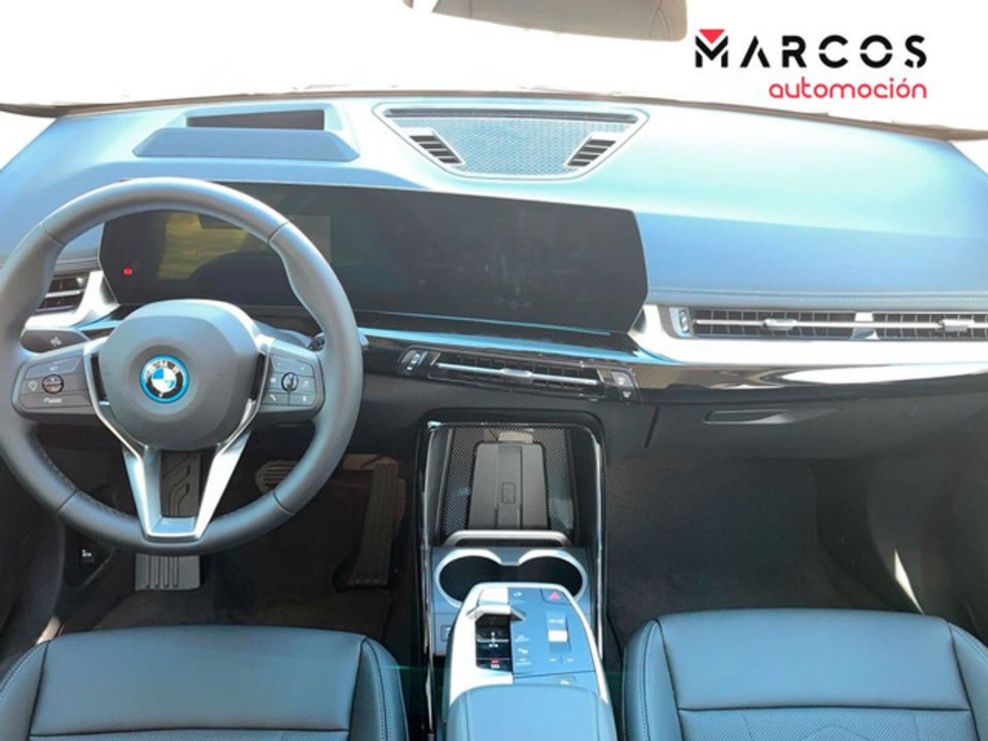 BMW iX1 xDrive30 230 kW (313 CV)