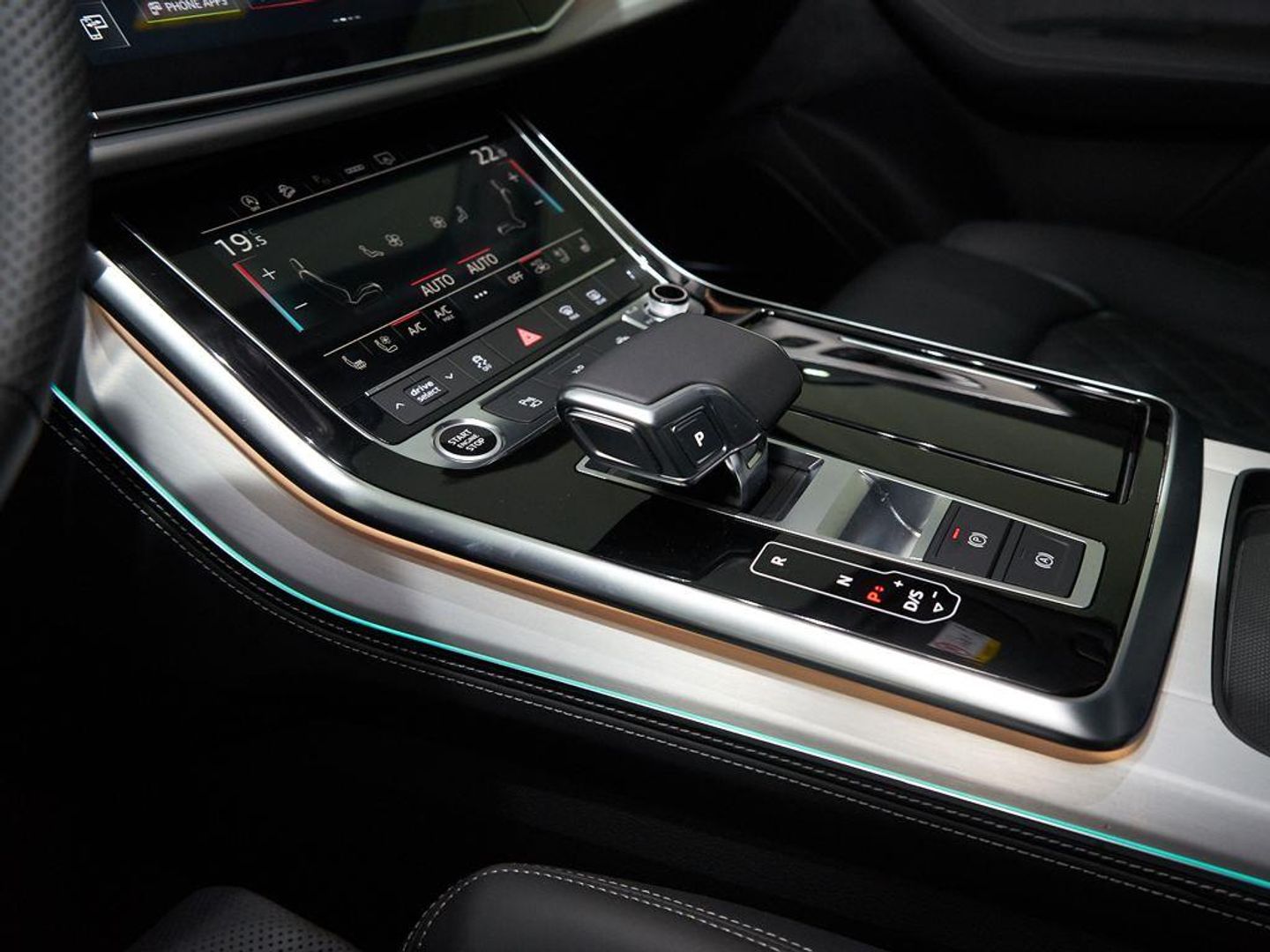 Audi Q7 50 TDI Black line plus