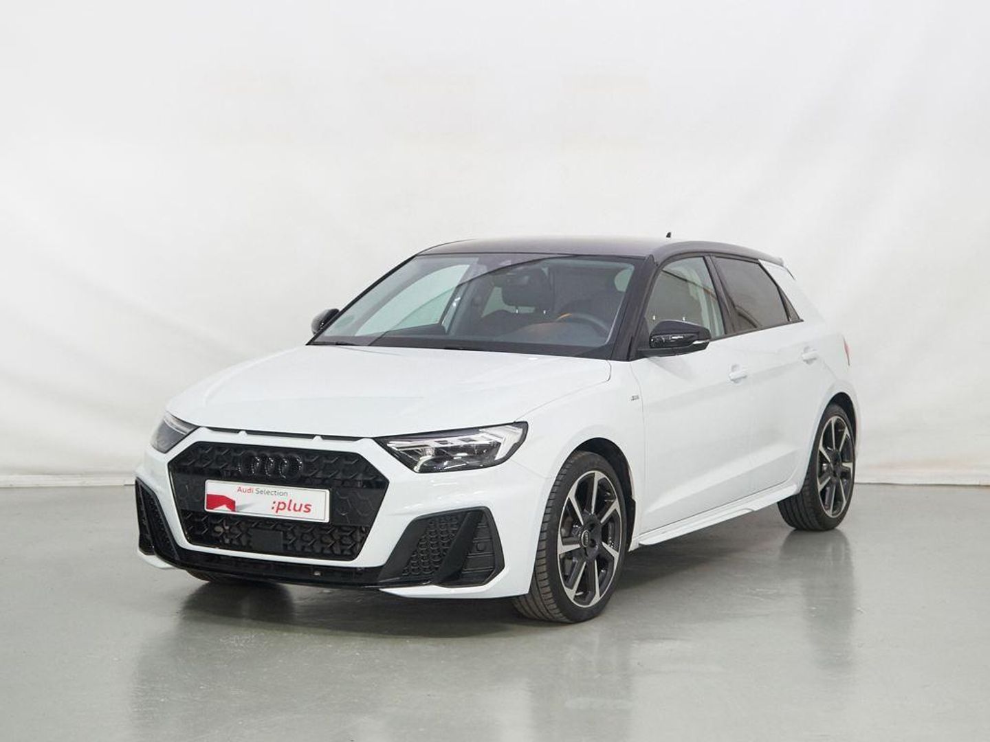 Audi A1 Sportback 30 TFSI Adrenalin Black edition Blanco Sedan